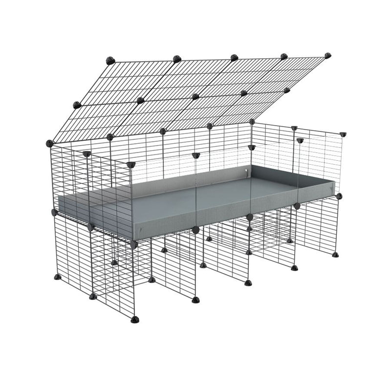 une cavy cage 4x2  avec panneaux transparents en plexiglass  pour cochons d'inde avec rehausseur couvercle correx gris et grilles fines de kavee france