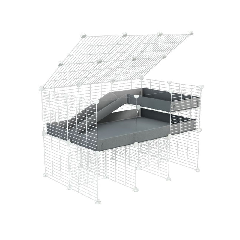 une kavee cage 3x2 avec panneaux transparents en plexiglass  pour cochons d'inde avec rehausseur couvercle loft rampe coroplast gris et grilles blanches fines