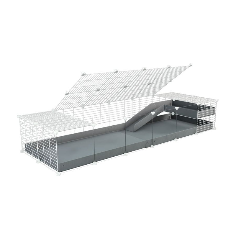une cavy C&C cage 6x2 avec panneaux transparents en plexiglass  pour cochons d'inde avec une rampe un loft un toit un coroplast gris et grilles blanches