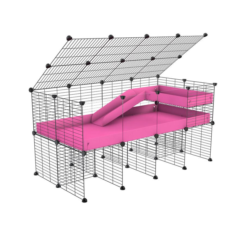 une cavy cage 4x2  avec panneaux transparents en plexiglass pour cochons d'inde avec rehausseur couvercle loft rampe coroplast rose et grilles fines de kavee france