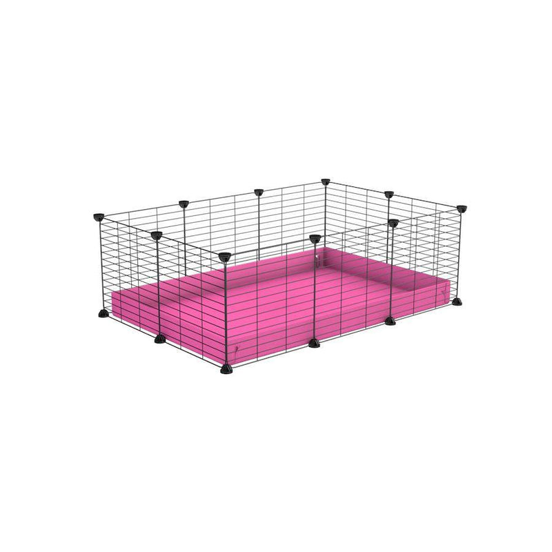 une cavy cage pas cher 3x2 pour cochons d'inde avec coroplast rose et grilles fines avec petits trous de kavee