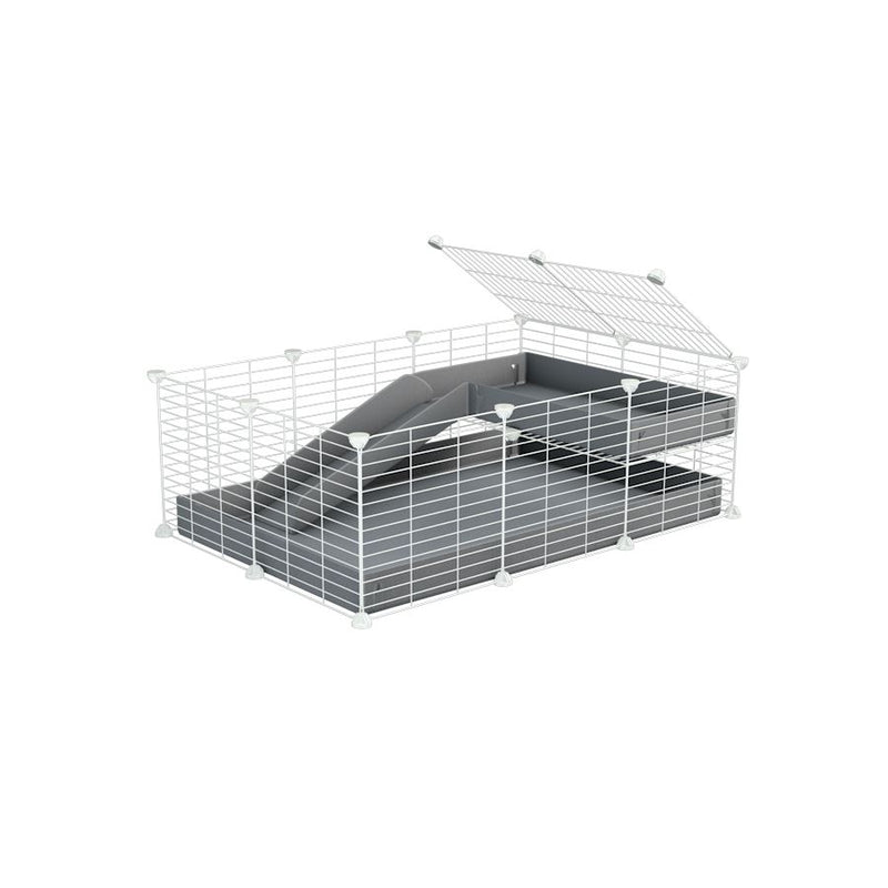 une cavy cage 3x2 pour cochons d'inde avec une rampe un loft un coroplast gris et grilles blanches fines de kavee france