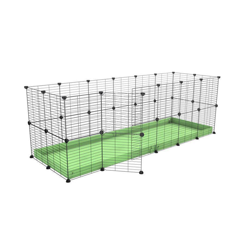 Une cavy cage 6x2 pour lapin avec un coroplast vert pistache pastel et des grilles a maillage fin par kavee