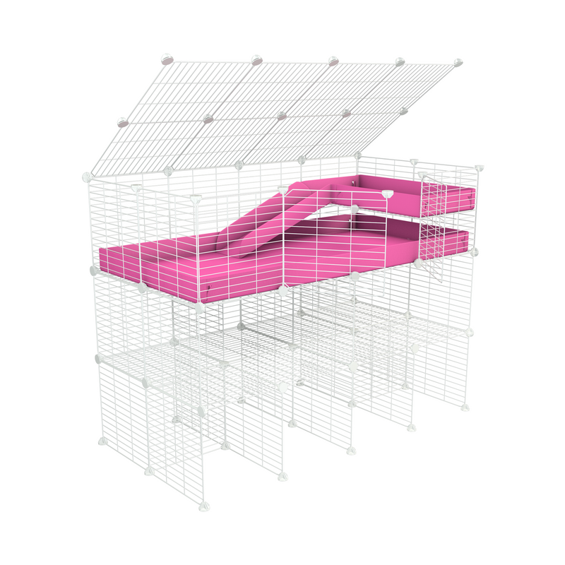une kavee cage 4x2 pour cochons d'inde avec trois etages rampe couvercle coroplast bleu et grilles blanches fines