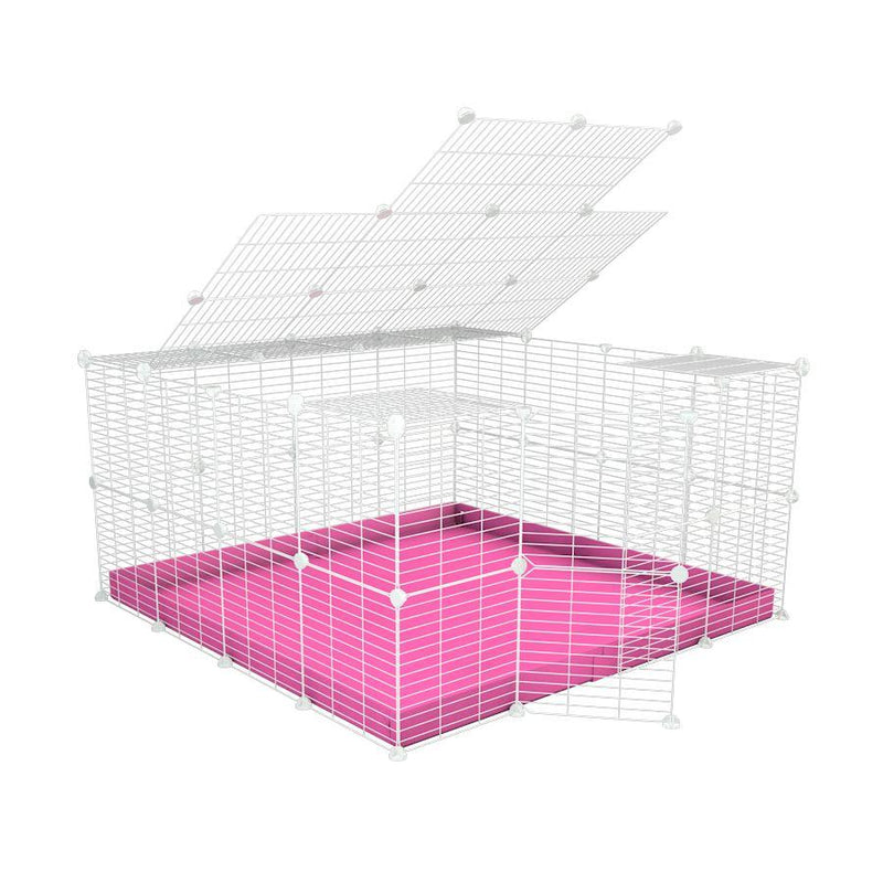Une cavy cage modulaire pour lapin 4x4 avec toit grilles blanches fines petits trous coroplast rose de kavee france