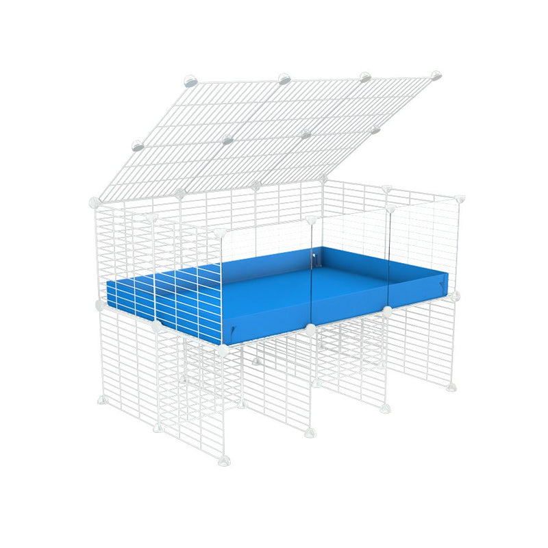 une cavy cage 3x2 avec panneaux transparents en plexiglass  pour cochons d'inde avec rehausseur couvercle correx bleu et grilles blanches fines de kavee france