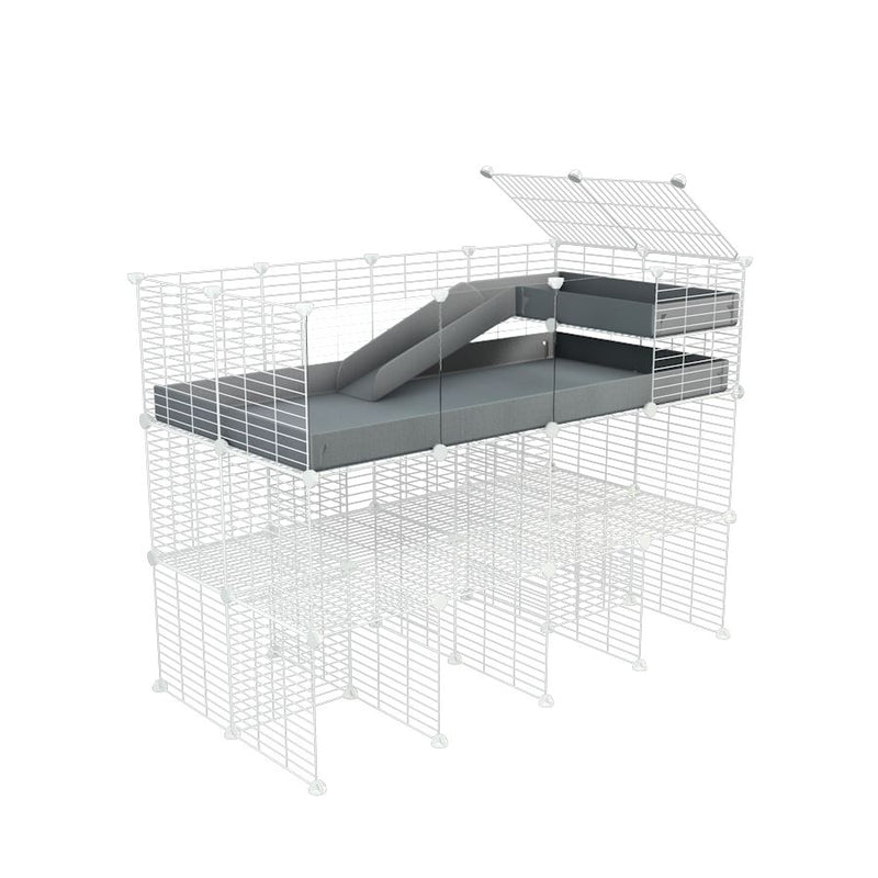 une cavy cage 4x2 pour cochons d'inde  avec panneaux transparents en plexiglass avec double rehausseur loft rampe coroplast gris et grilles blanches fines de kavee