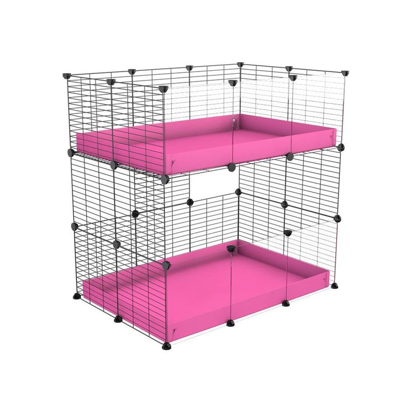 Une kavee cage double deux etages 3x2 avec panneaux transparents en plexiglass  pour cochons d'inde avec coroplast rose et grilles blanches avec petits trous