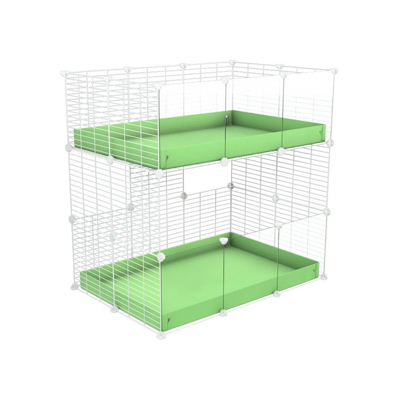 Une kavee cage double deux etages 3x2 avec panneaux transparents en plexiglass  pour cochons d'inde avec coroplast vert pistache et grilles blanches avec petits trous